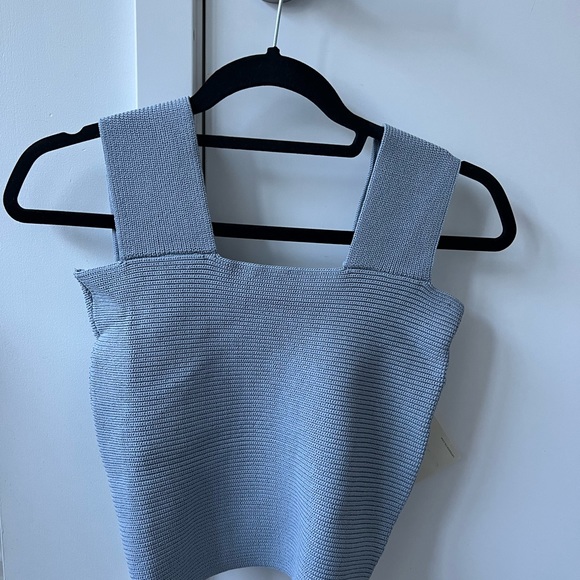 Love Bonito Febby Knit Reversible Crop Top NWT - Picture 2 of 6